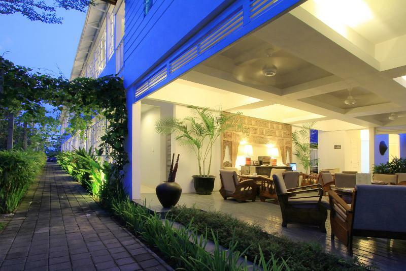 Collection O 20 Astana Kunti Seminyak Hotel ภายนอก รูปภาพ